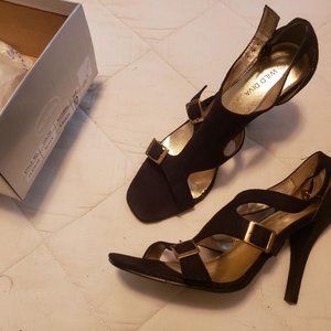 Wild Diva - Black sandal - size 10